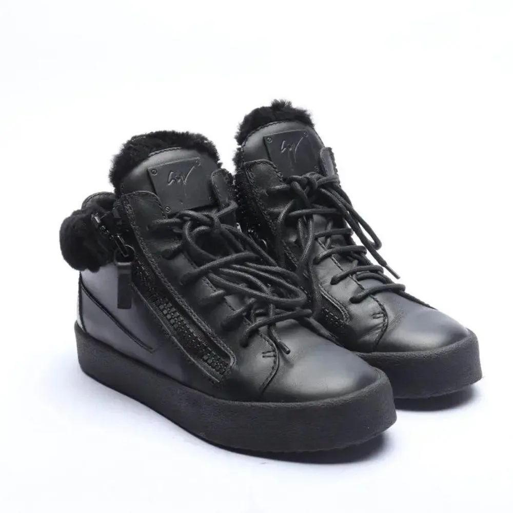 Guizeppe Zanotti Women's Black High-Top shearling inside Sneakers, US6,5